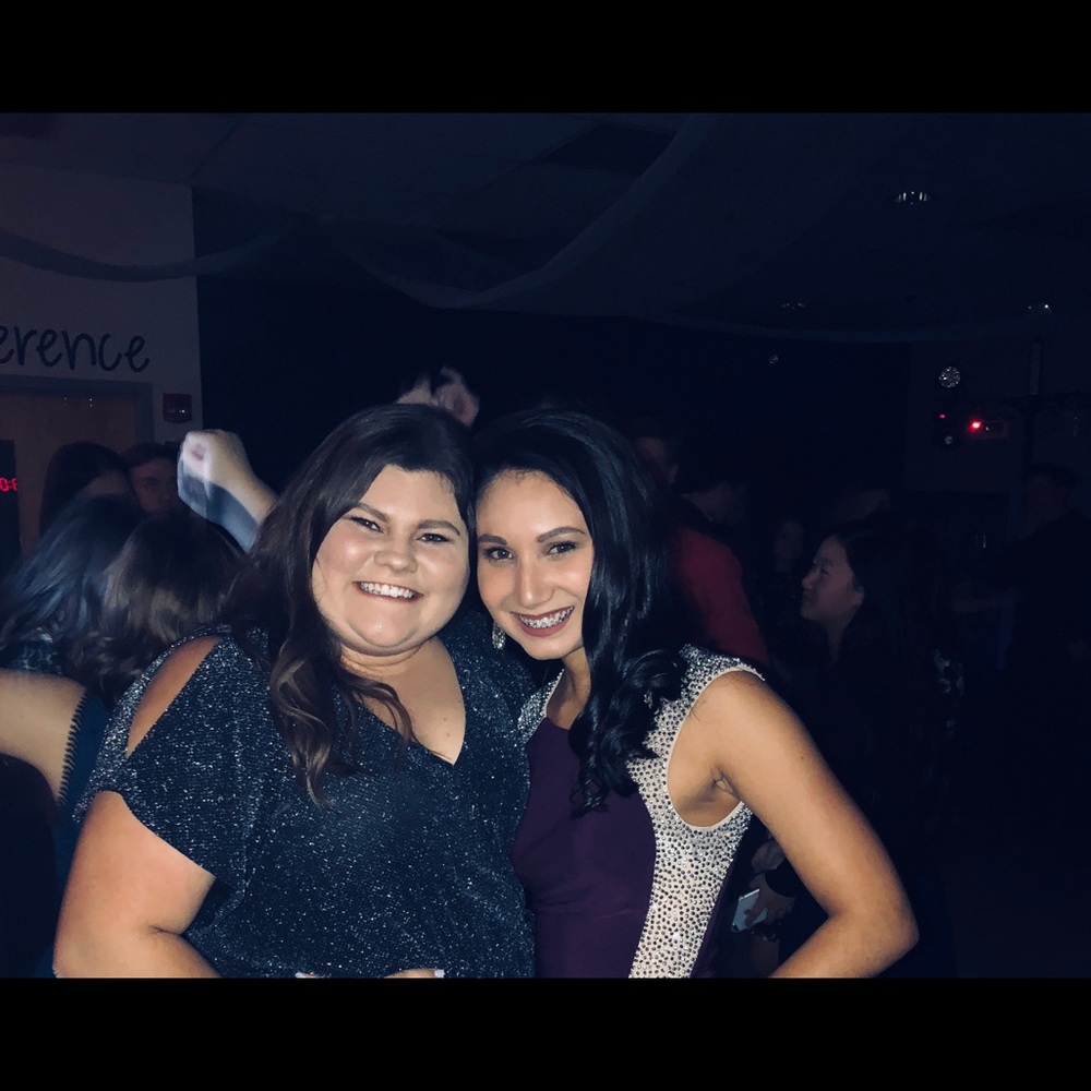 Meet your Posher, Chloe